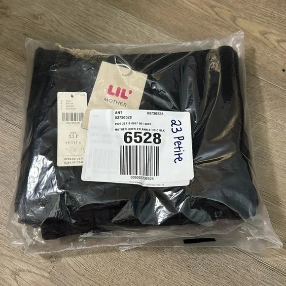 NWT! Anthropologie MOTHER The Hustler High-Rise Ankle Jeans in Black- 23 PETITE🏈 - Picture 5 of 6